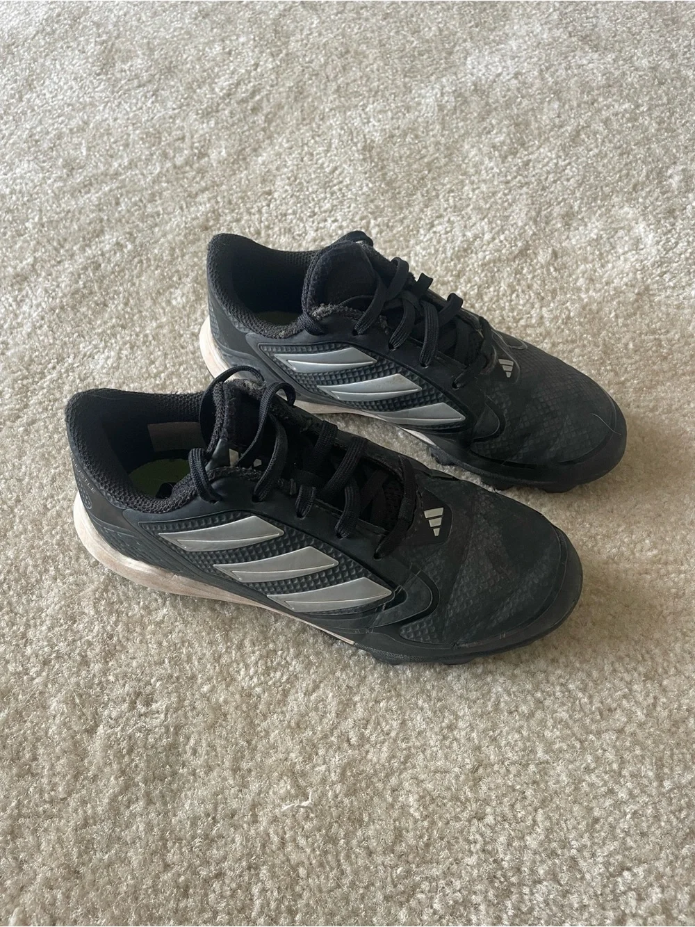 adidas athletic cleats